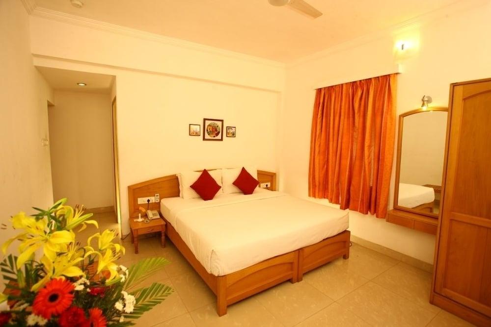Calangute Towers - Am Hotel Kollection Exterior foto